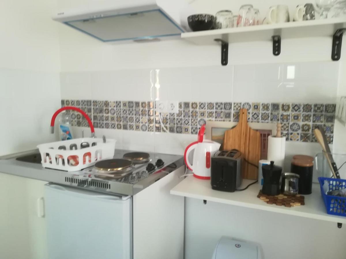 Edina Vendeghaz-Gyenesdias Apartment Ngoại thất bức ảnh
