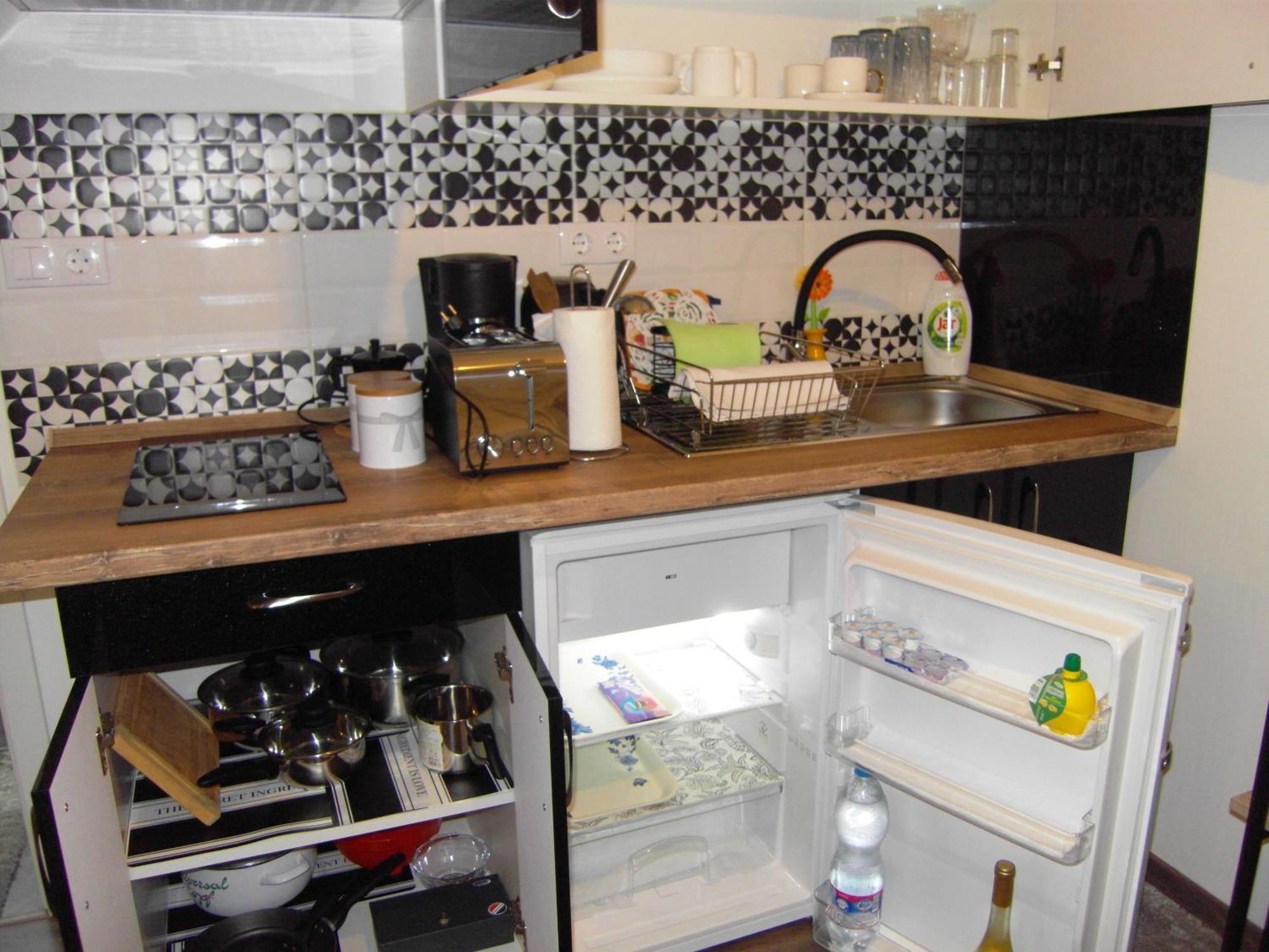 Edina Vendeghaz-Gyenesdias Apartment Ngoại thất bức ảnh