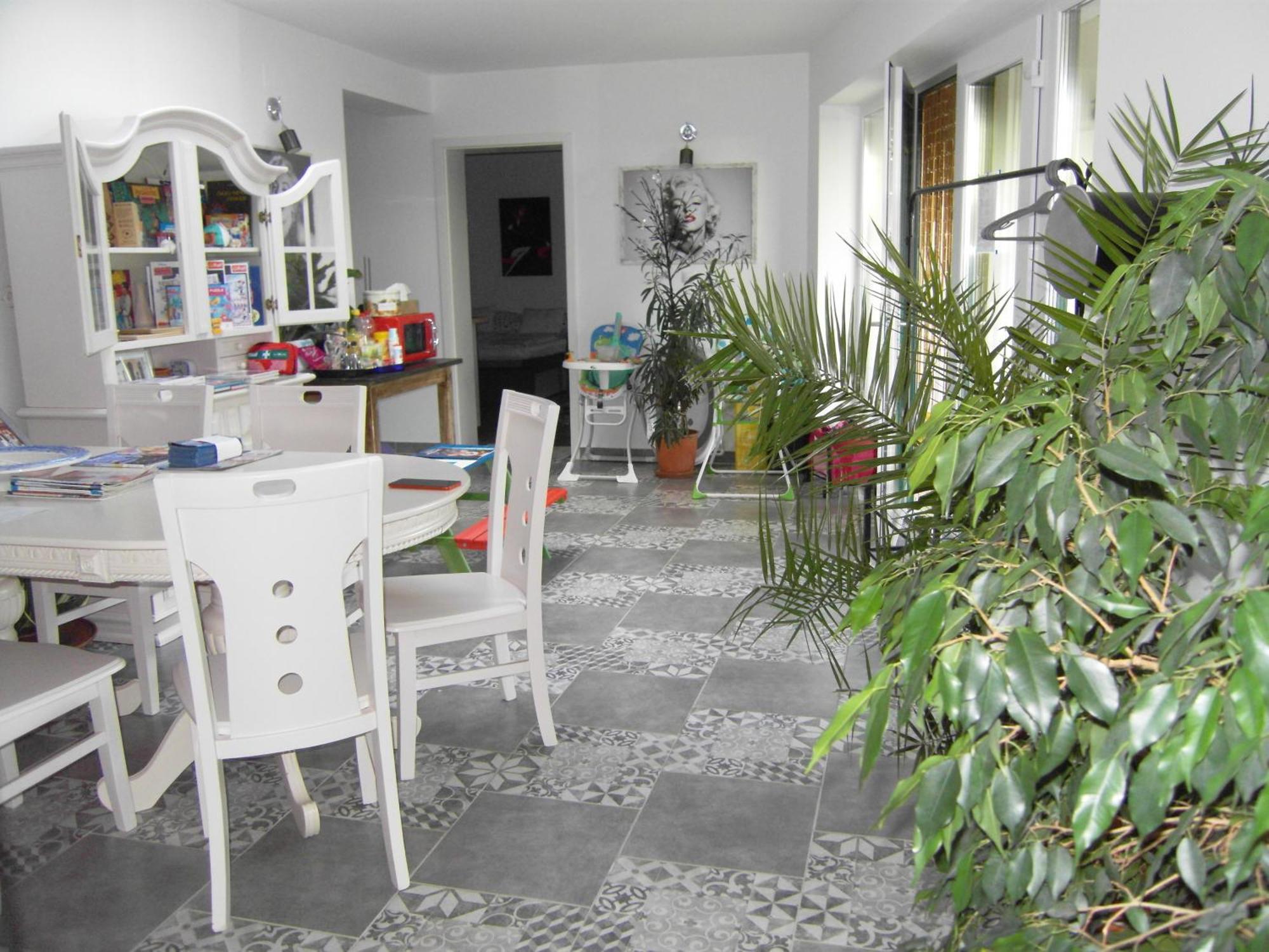 Edina Vendeghaz-Gyenesdias Apartment Ngoại thất bức ảnh